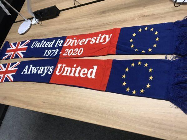 eu-scarf