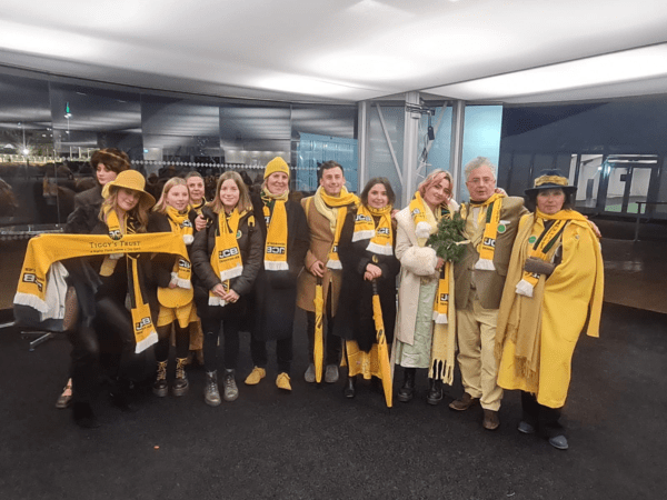 Custom Charity Fundraing Scarves UK scarf Manufacturer Charity Fundraising Scarves